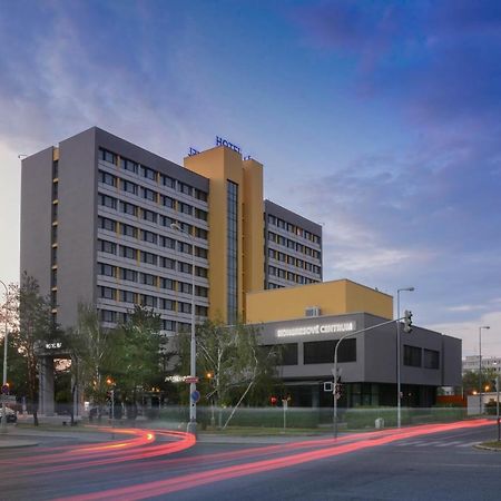 Hotel Ilf プラハ エクステリア 写真